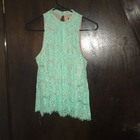 Cute high neck dressy tank top - Picture 1 of 2